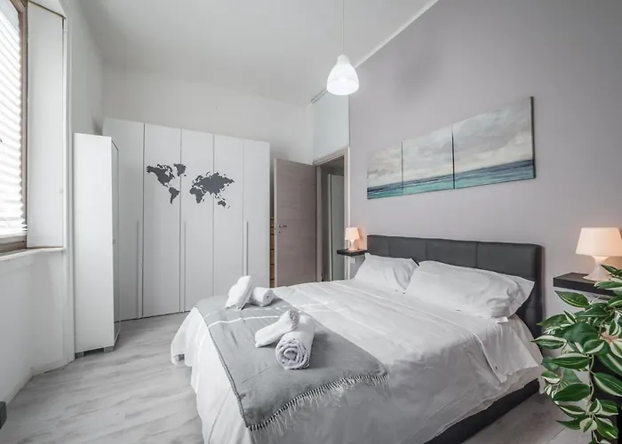 Nolo's Nest - Close To Station Apartament